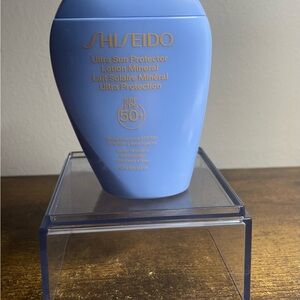 Shiseido Ultimate Sun Protector Lotion Mineral SPF 50+ 150ml